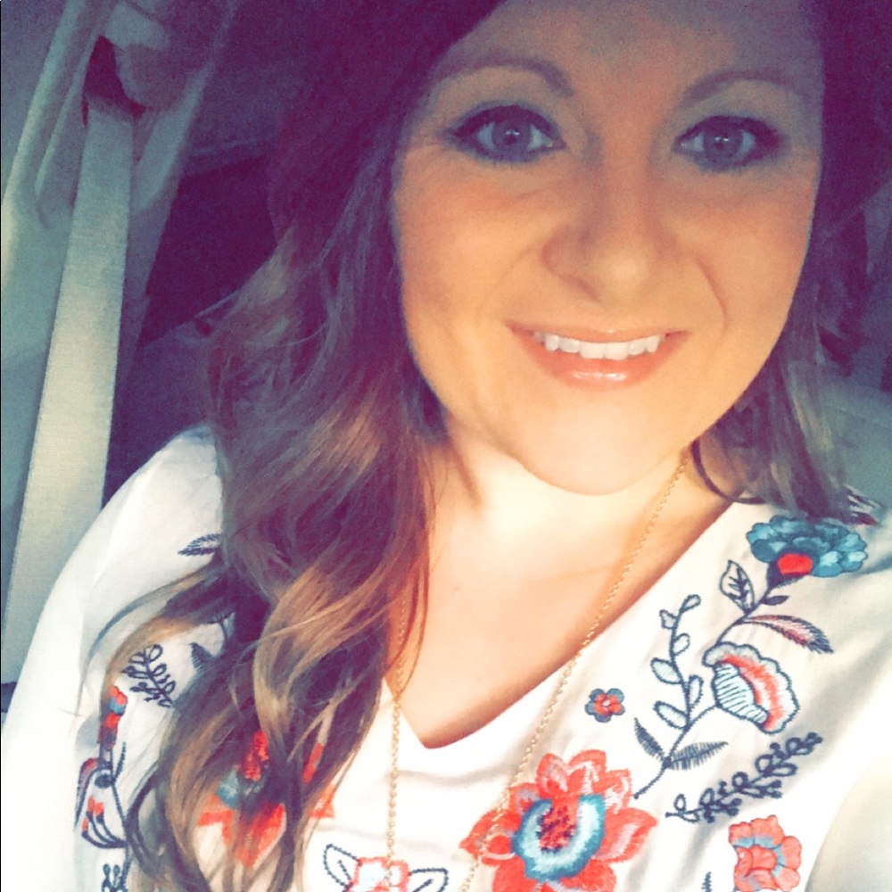 Meet your Posher, Tiffany